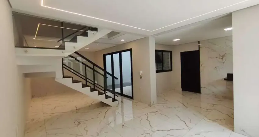 Casa com 3 quartos à venda na Cidade Jardim, Uberlândia