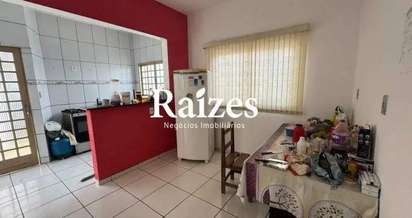 Casa com 3 quartos à venda no Jardim das Palmeiras, Uberlândia