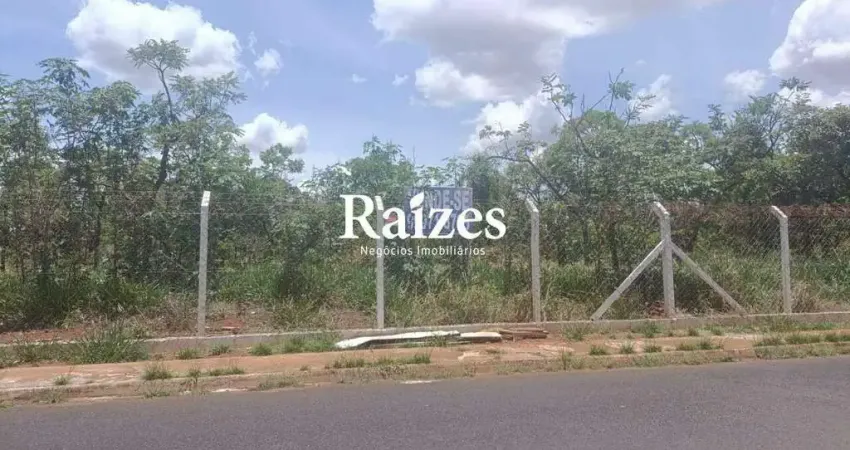 Terreno à venda em Uberlândia (Jardim Holanda) – 17.000 m² para uso residencial/comercial