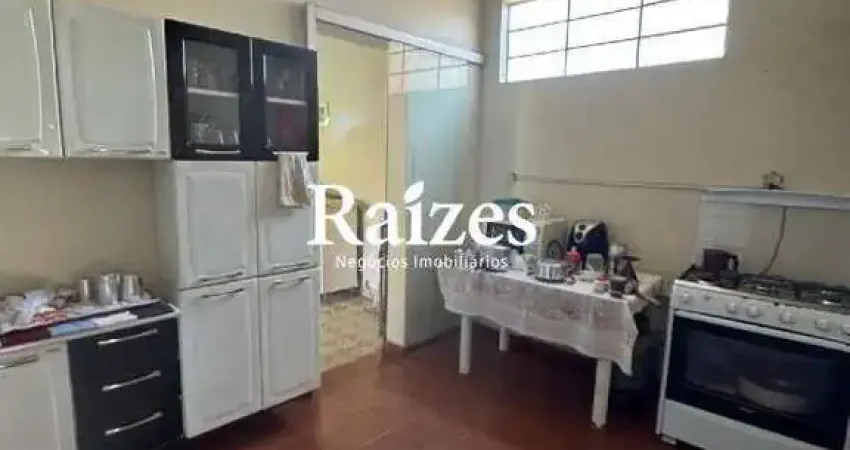 Casa à Venda no Bairro Tibery – Ampla, Aconchegante e bem Localizada