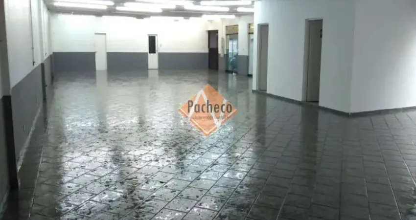 Salão Comercial na Chácara Santo Antônio, 3 salas, 3 vagas, 589m², R$ 7.600.000,00.