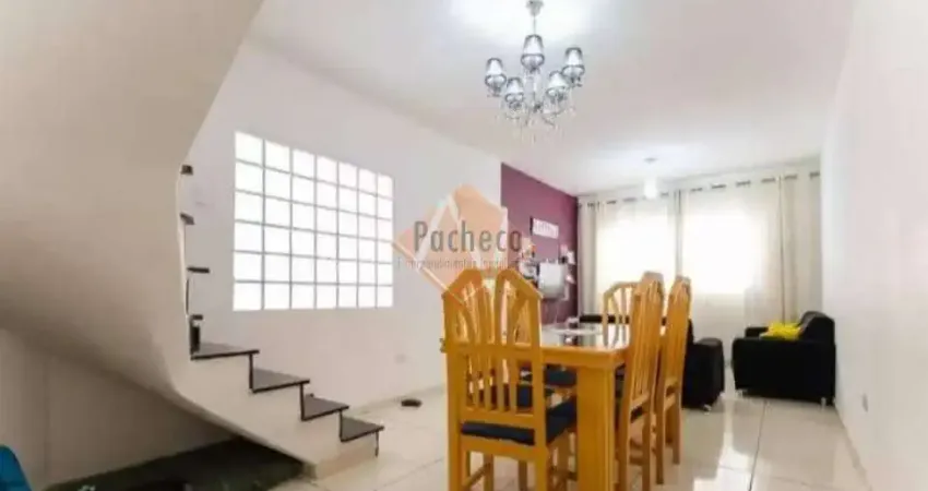 Sobrado no Tatuapé, 4 dormitórios, 1 suíte com hidromassagem, 160m², R$990.000,00