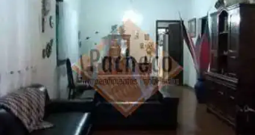 Casa Térrea na Praia Grande, 3 dormitórios(1 suíte), 4 vagas, 230m², R$ 450.000,00