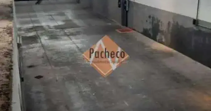 Galpão na Vila Formosa, 2 mezaninos, 2 vagas, 600m², Locação R$ 13.000,00, Venda R$ 2.100.000,00.