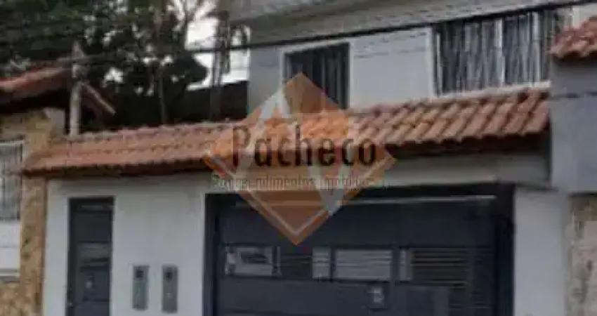 Casa Assobrada na Vila Buenos Aires, 2 dormitórios, edícula, 4 vagas, 214m², R$680.00,00