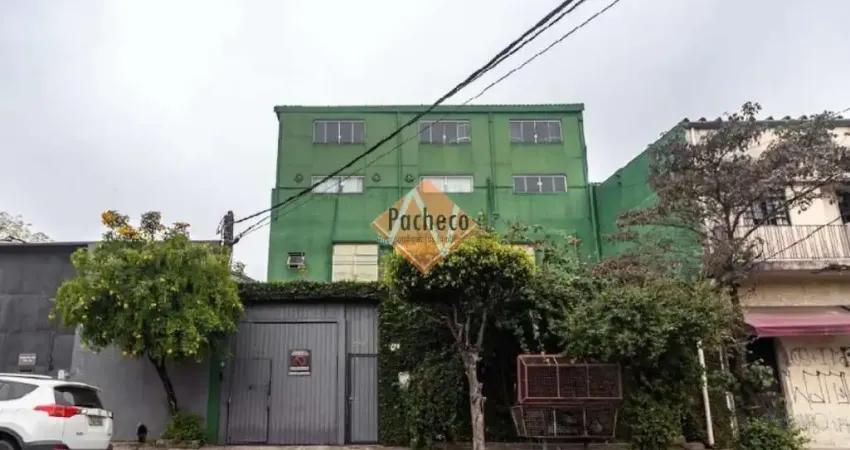 Prédio Comercial na Vila Nova Manchester, 3 pavimentos, salões, 10 banheiros, R$3.990.000,00