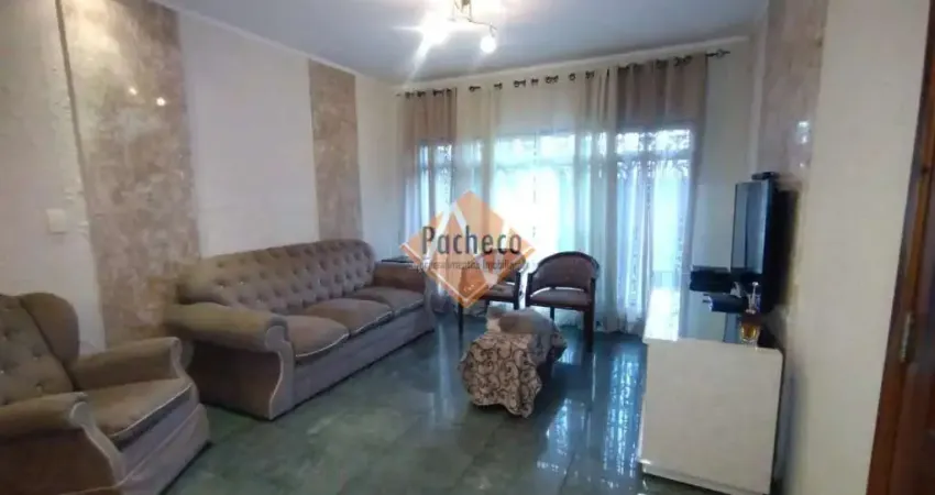 Sobrado na Penha de França, 03 suítes, 8 vagas, 272m², R$ 1.600.000,00.