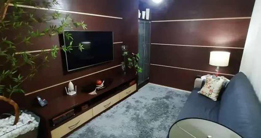 Sobrado alto padrão com 3 dormitórios sendo 1 suíte, churrasqueira, lavanderia, 3 vagas de garagem