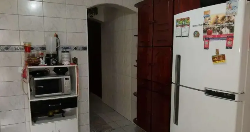 Sobrado à venda na Jardim Almeida com 97m² 3 dormitórios 1 banheiros 2 vagas