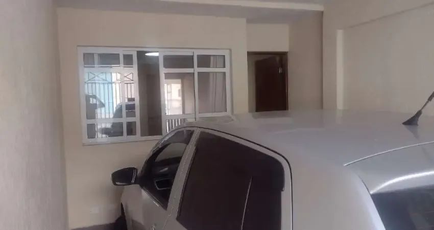 Casa á venda em Interlagos com 150m² 3 dormitórios 1 banheiro 1 vaga