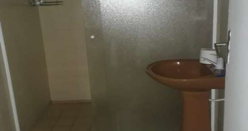 Encantadora casa à venda em São Paulo - SP, Vila do Encontro: 2 quartos, 1 banheiro, garagem, 105m². Venha conferir!