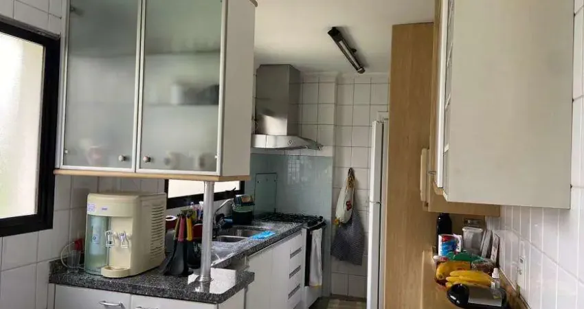 Apartamento à venda 168m² com 3 dormitórios 3 suítes e 3 vagas no Morumbi.