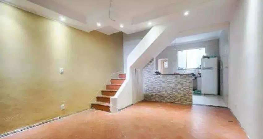 Casa com 3 quartos à venda na Rua Arapari, --, Jardim Têxtil, São Paulo