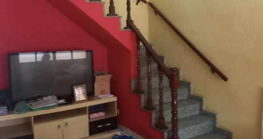 Sobrado á venda de 140m²  3 dormitórios 1 vaga no  Jardim Vila Formosa- SP