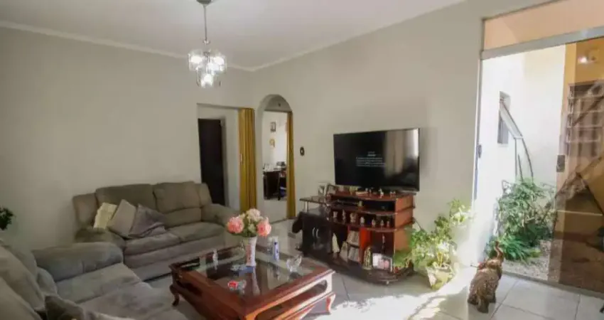 Casa à venda na vila clementino com 170m², 3 quartos 2 banheiros 2 vagas
