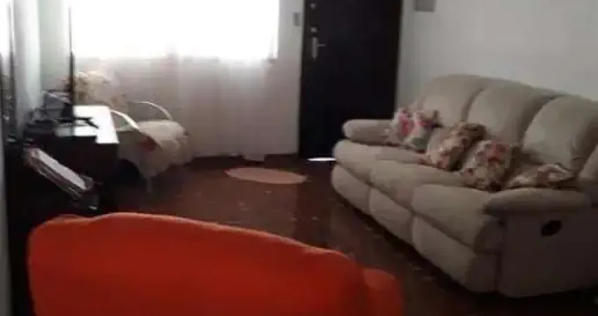 Sobrado com 3 dormitórios, 1 suíte, 3 banheiros no Parque Fernanda