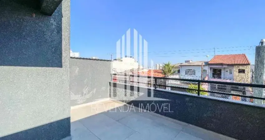 Apartamento garden com 2 dormitórios sendo 1 suíte, possui elevador e 1 vaga de garagem