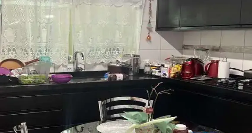 Sobrado á venda 125m² 2 dormitórios, sendo 2 suítes, 2 vagas de garagem em jardim milena - santo andré