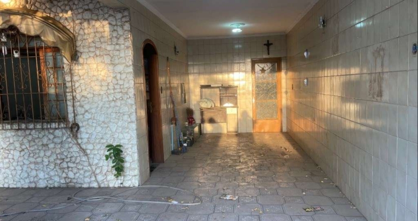 Casa à venda no Conjunto Residencial José Bonifácio com 130m² 2 dormitórios 1 banheiro 2 vagas