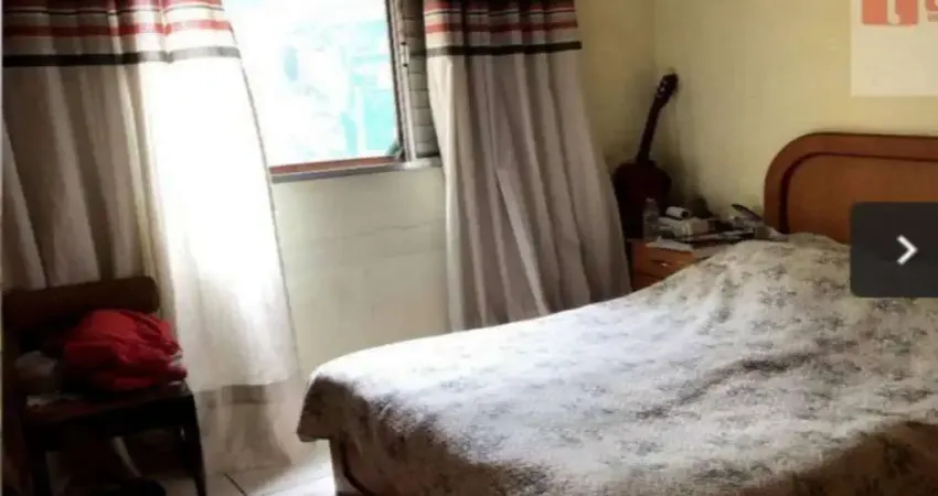 Casa á venda 130m² 2 dormitórios sendo 1 suíte em São João Clímaco