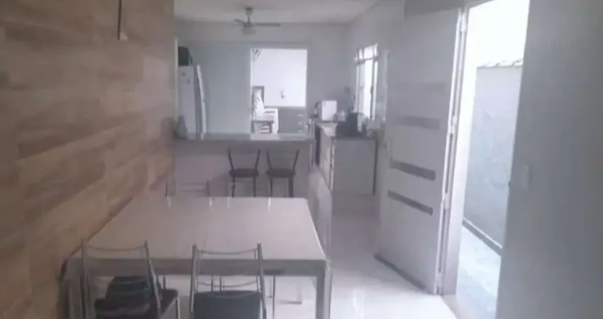 Casa com 3 quartos à venda na Rua Antônio Rodrigues dos Ouros, --, Jardim Teresa, São Paulo