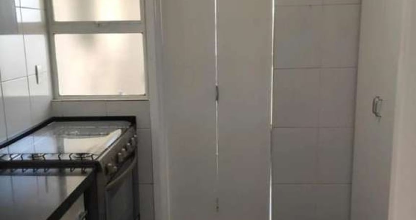 Apartamento á venda na Vila Sônia, com 2 dormitórios e 1 vaga.