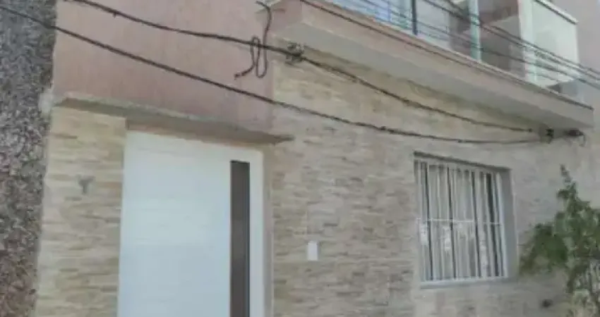 Imperdível sobrado à venda em Vila Santo Estevão, São Paulo-SP: 2 quartos, 2 suítes, 3 banheiros, 85,00 m² de área.