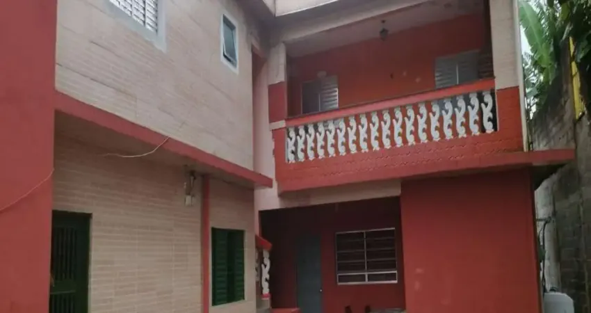 Belissima casa com churrasqueira a venda na regiao do colonia - ZONA SUL