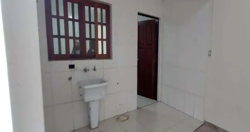 Imóvel à venda: Sobrado de 3 quartos, 2 banheiros, 187m² no Parque das Cigarreiras, Taboão da Serra-SP