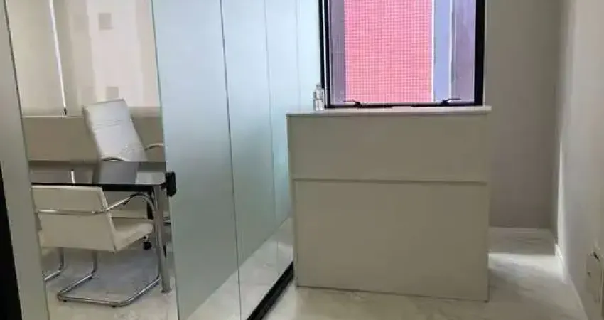 Sala à venda no Edifício West Tower II