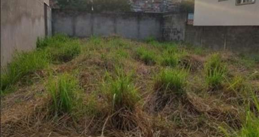 Terreno à venda no Jardim Bom Refúgio - SP