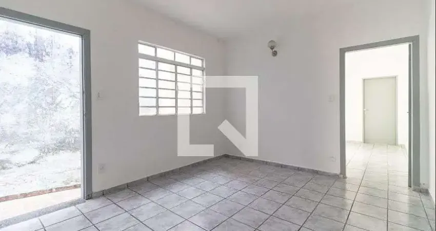 Casa com 2 quartos à venda na Rua Angélica Kauffmann, --, Vila das Mercês, São Paulo