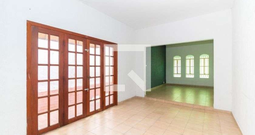 Casa com 2 quartos à venda na Rua Serra de Santa Marta, --, Vila Carmosina, São Paulo