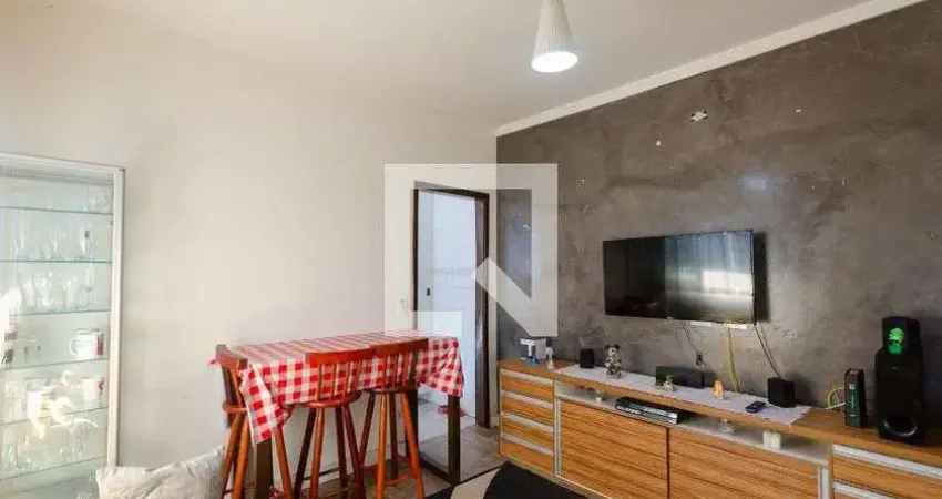 Casa à Venda - Jardim Peri, 2 Quartos,  140 m2