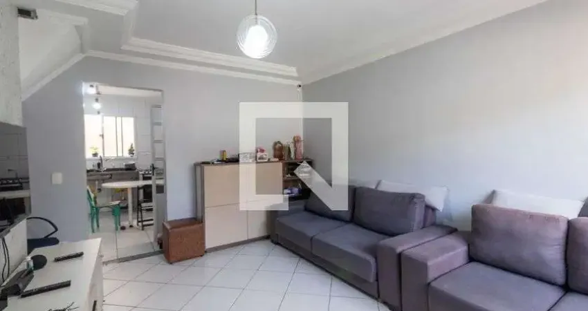 Casa à Venda - Jardim Maringá, 2 Quartos,  75 m2