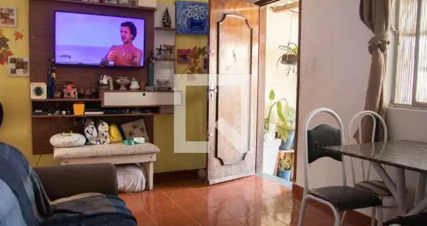 Casa à Venda - Vila Gustavo, 2 Quartos,  130 m2