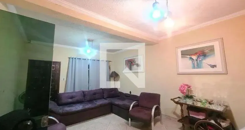 Casa à Venda - Parque São Lucas, 3 Quartos,  220 m2