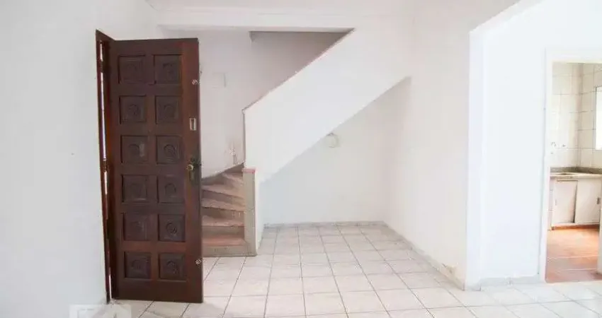 Casa à Venda - Água Fria, 2 Quartos,  148 m2