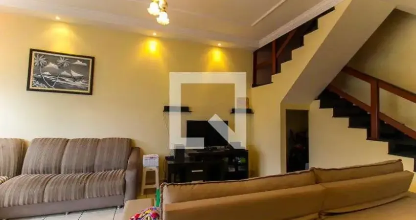 Casa à Venda - Vila Jacuí, 3 Quartos,  200 m2