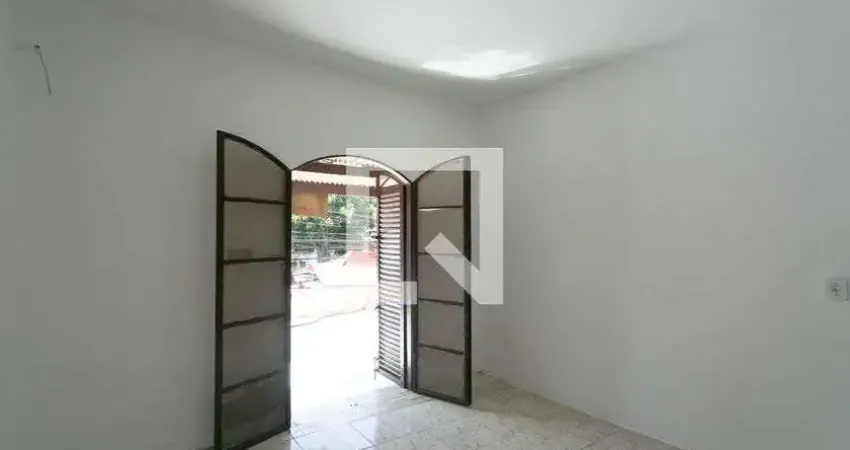 Casa com 3 quartos à venda na Rua Tsutomu Henni, --, Vila Jacuí, São Paulo