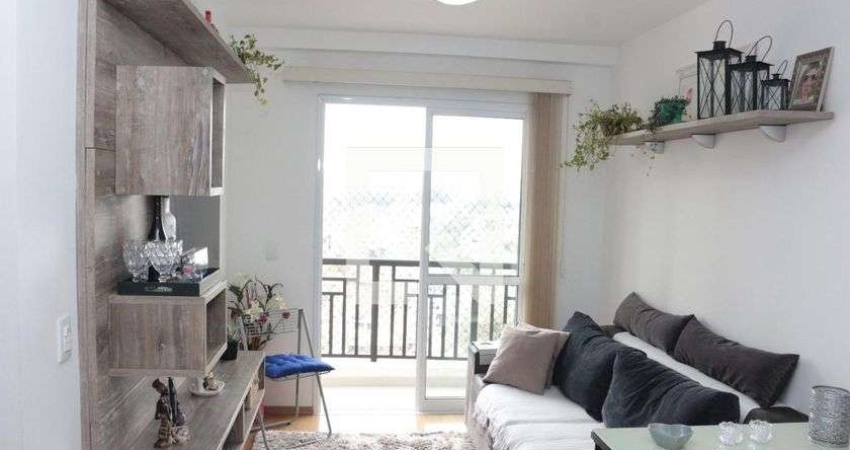 Apartamento à Venda - Jardim Éster Yolanda, 2 Quartos,  59 m2