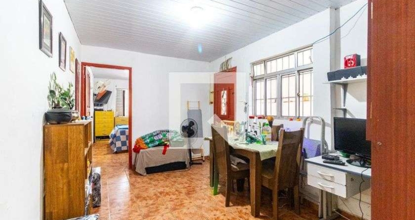 Casa à Venda - Jardim Marajoara , 3 Quartos,  70 m2
