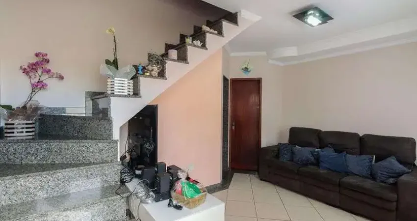 Casa com 3 quartos à venda na Rua Gilda, --, Vila Esperança, São Paulo