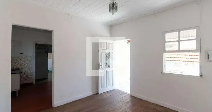 Casa à Venda - Vila Ré, 2 Quartos,  152 m2