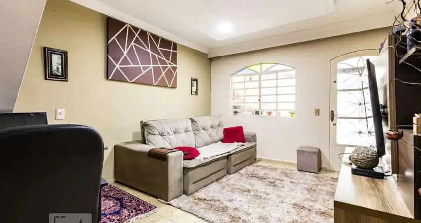 Casa à Venda - Vila Re, 2 Quartos,  140 m2