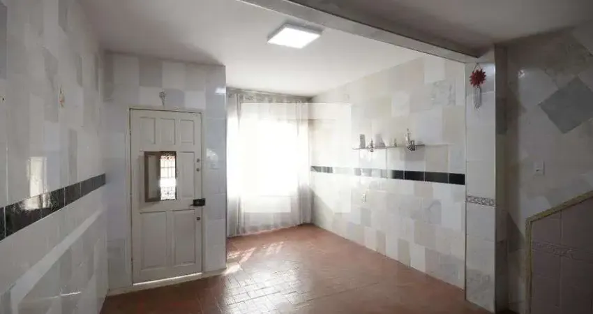 Casa à Venda - Cambuci, 2 Quartos,  104 m2