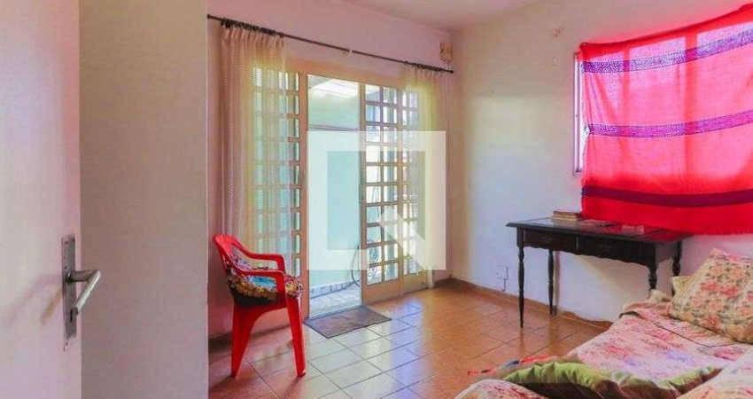 Casa à Venda - Jardim Éster Yolanda, 2 Quartos,  120 m2