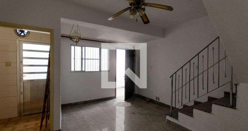 Casa à Venda - Vila Ré, 2 Quartos,  117 m2