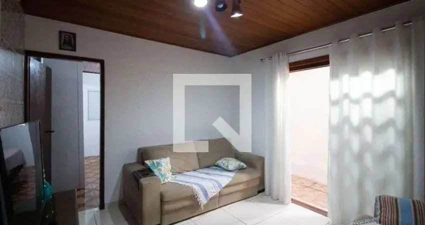 Casa à Venda - Itaquera, 3 Quartos,  100 m2