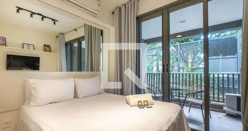 Apartamento à Venda - Vila Madalena, 1 Quarto,  30 m2